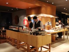 -上海龙之梦万丽酒店