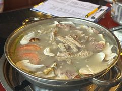 -老石黑山羊毛驴肉火锅(金凯广场店)