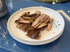 -上海怡沁园度假酒店