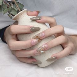 -Pink You美甲洗眉纹绣定制中心
