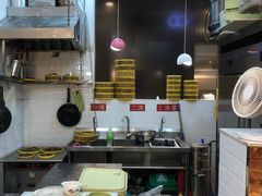 大堂-巧燕坊一笼一蒸(庆春广场地铁站店)