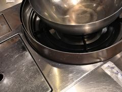 -胡须佬鸡煲四季火锅店(石厦西村直营店)