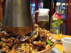 -老佛爷铜炉蛙锅(东门老街店)