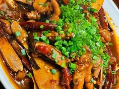 -崴海渔村(虹梅路店)