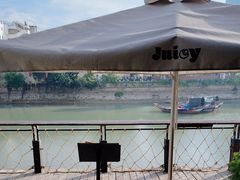 -Juicy Bakery(大学路店)