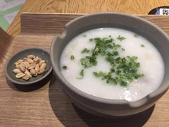 -美食小镇·观赏珍稀鸟类·长隆熊猫酒店