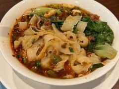 -广州天河希尔顿酒店