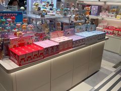 -泡泡玛特POPMART(上海环球港店)