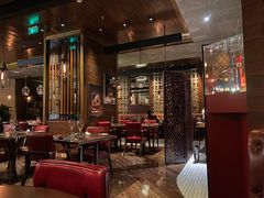 大堂-恰餐厅及酒吧 CHAR Bar & Grill (北京丽都皇冠假日店)