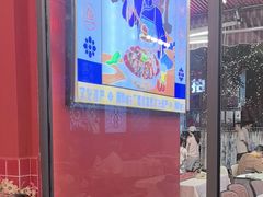 -刘姐啤酒鱼民族演艺餐厅(西街总店)