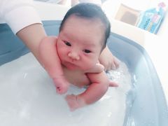 -萧乐母婴·住家月嫂·育婴师