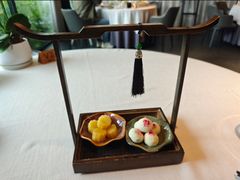 -蘇锦宴·淮扬菜烤鸭·小院(三元桥霄云路店)