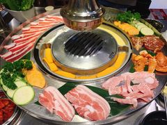 -哈哈碳都·牛肋条无限自助烤肉(台江万达店)