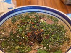 -云阿蛮云南生烫牛肉米线(奉贤路店)