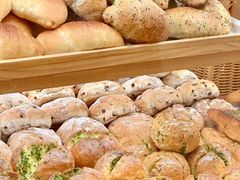 -山崎面包(静安久光店)