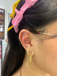 -AI艾耳·专业手工耳洞·穿孔美学馆