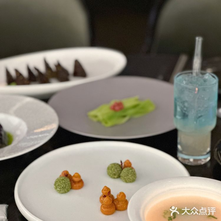 上海高颜值外滩江景餐厅也太好拍了吧