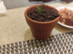 -亮马河饭店翠雅咖啡厅