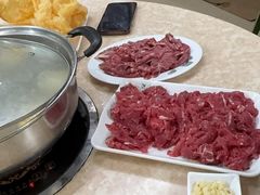 -华威达牛庄(黄埔大道西店)