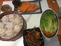 -馋三尺蟹粉小笼(人民广场店)