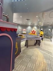 -奈尔宝家庭中心·亲子餐厅(鄞州万达店)