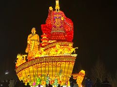 -淄博花灯齐彩城