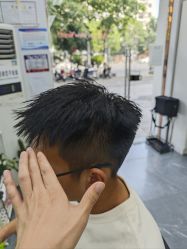 -茶发Salon·烫发染发理发