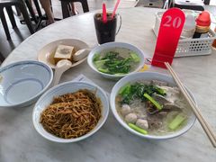 -金沙园生肉面(Jalan Pantai)
