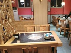 -明何记涮牛肚(品牌首店隋唐植物园南门古城路店)