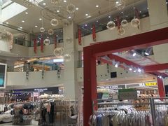 -鸿通城购物中心