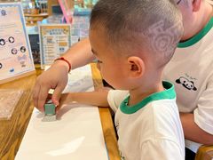 -猫的天空之城概念书店(束河店)