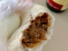 本帮豆腐皮包子-春风松月楼(七宝万科店)