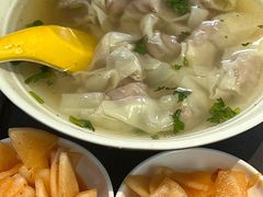 鲜肉小馄饨-两淮一绝鸡丝辣汤(交通路店)