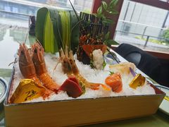 -万岛日本料理铁板烧(大宁店)