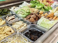-红渡小香·牛肉麻辣香锅(车站南路店)