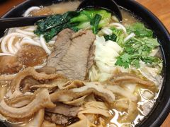 -鑫花溪牛肉米粉(凤凰街创始总店)