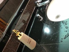 -武汉新华大饭店