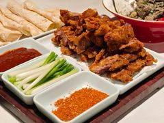 秘制香酥草原大羊腿（小份）-北平楼·烤鸭·北京菜(牡丹园店)