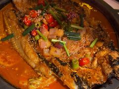 -鸣记脆皮烤鱼·海鲜烤鱼(三八广场店)
