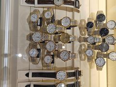 -亨得利钟表商店