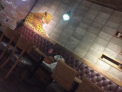 大堂-雨舍咖啡(汉神购物广场咖啡街区店)