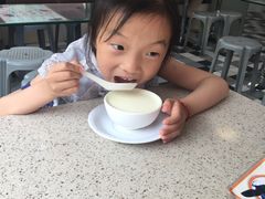 -义顺牛奶公司(新马路老店)