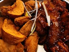 原味炸鸡和酱油鸡双拼-MI WU FACTORY米屋美食工厂餐厅(绿地店)