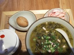 -舒小笼松针小笼包