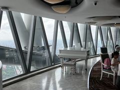 -广州塔卢特斯法国旋转餐厅