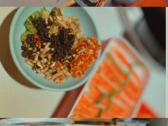-钢管厂五区小郡肝串串香(奥克斯广场锦城万达店)