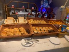 -筠咖啡西餐厅(上海国展宝龙丽筠酒店)