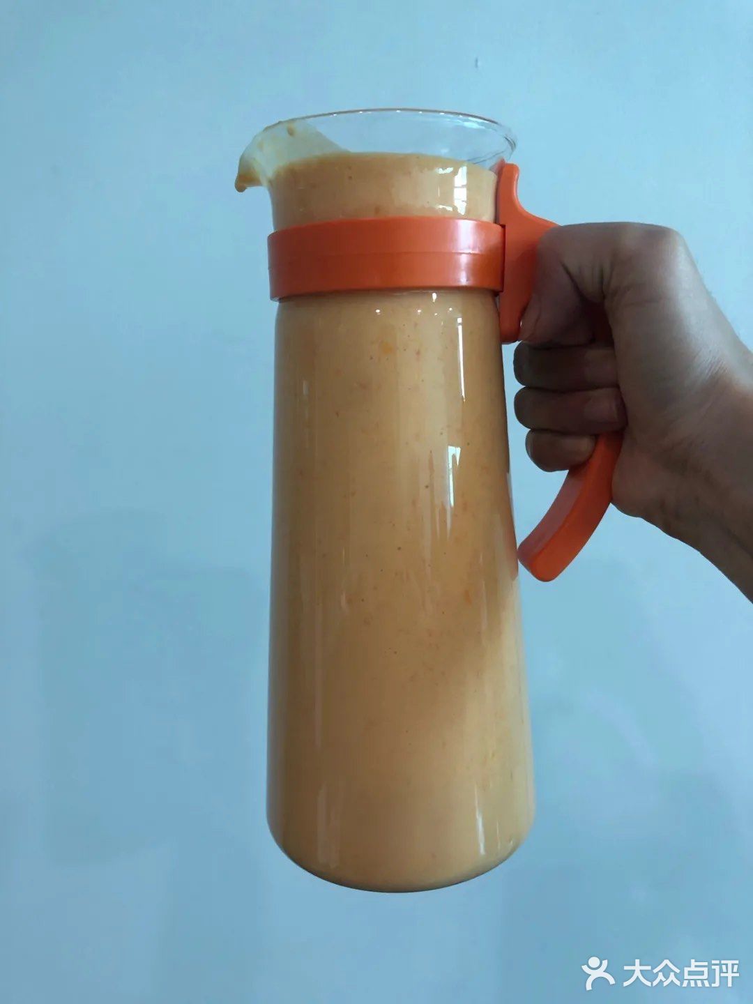 随行杯打出杨枝甘露～