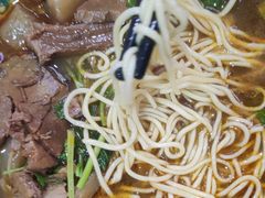 -金杨拉面王小吃面馆·牛三宝面·红烧牛肉粉