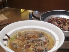 -钵家大院·地道湖北菜(江夏·大花岭店)
